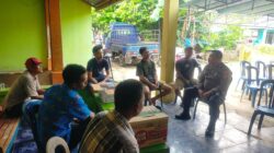 Personel Polsek Jumat Curhat Dengarkan Keluhan dan Masukan di Desa Talang Alai